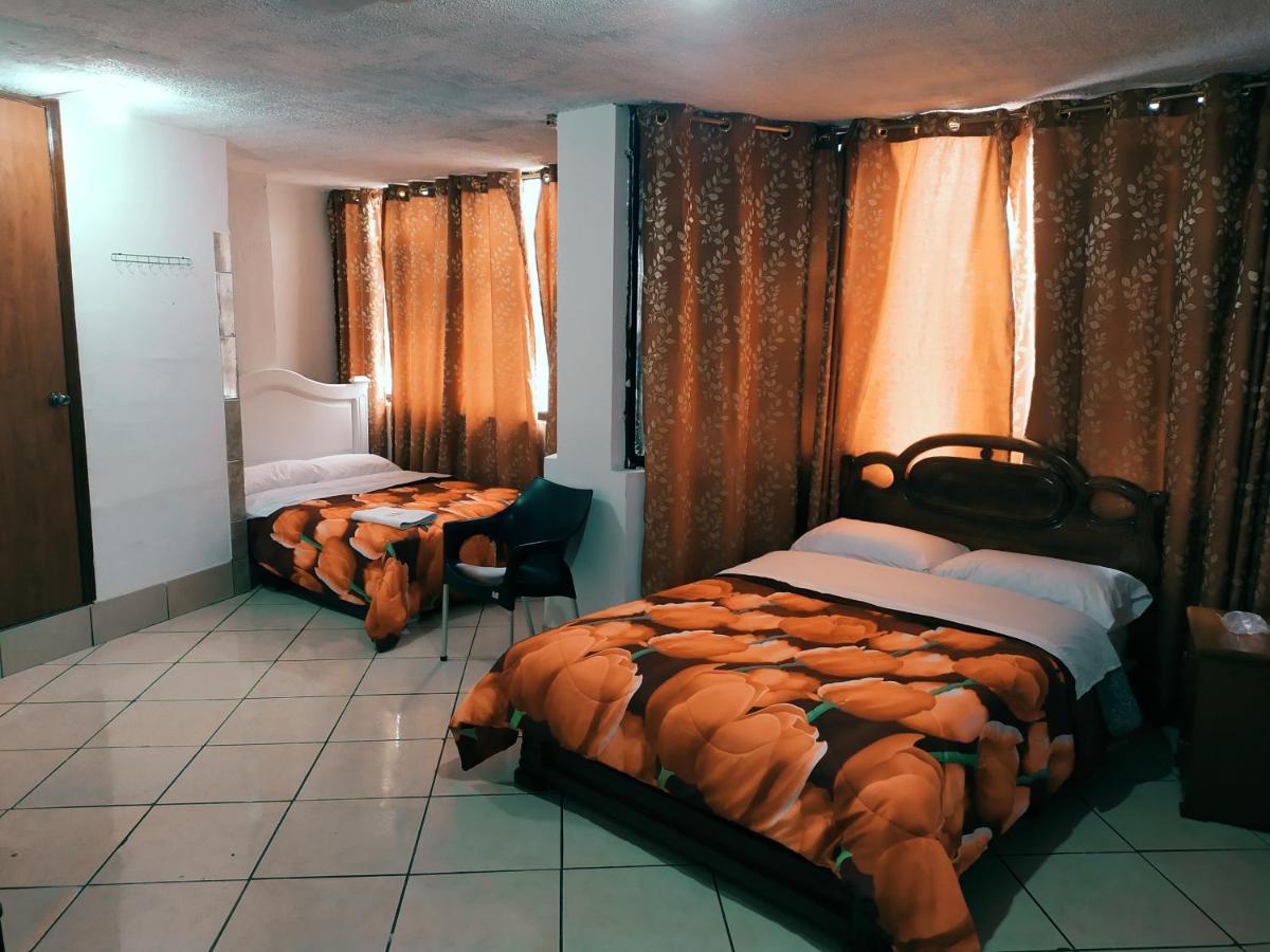 Hostal Ajavi Del Sur Quito Kültér fotó