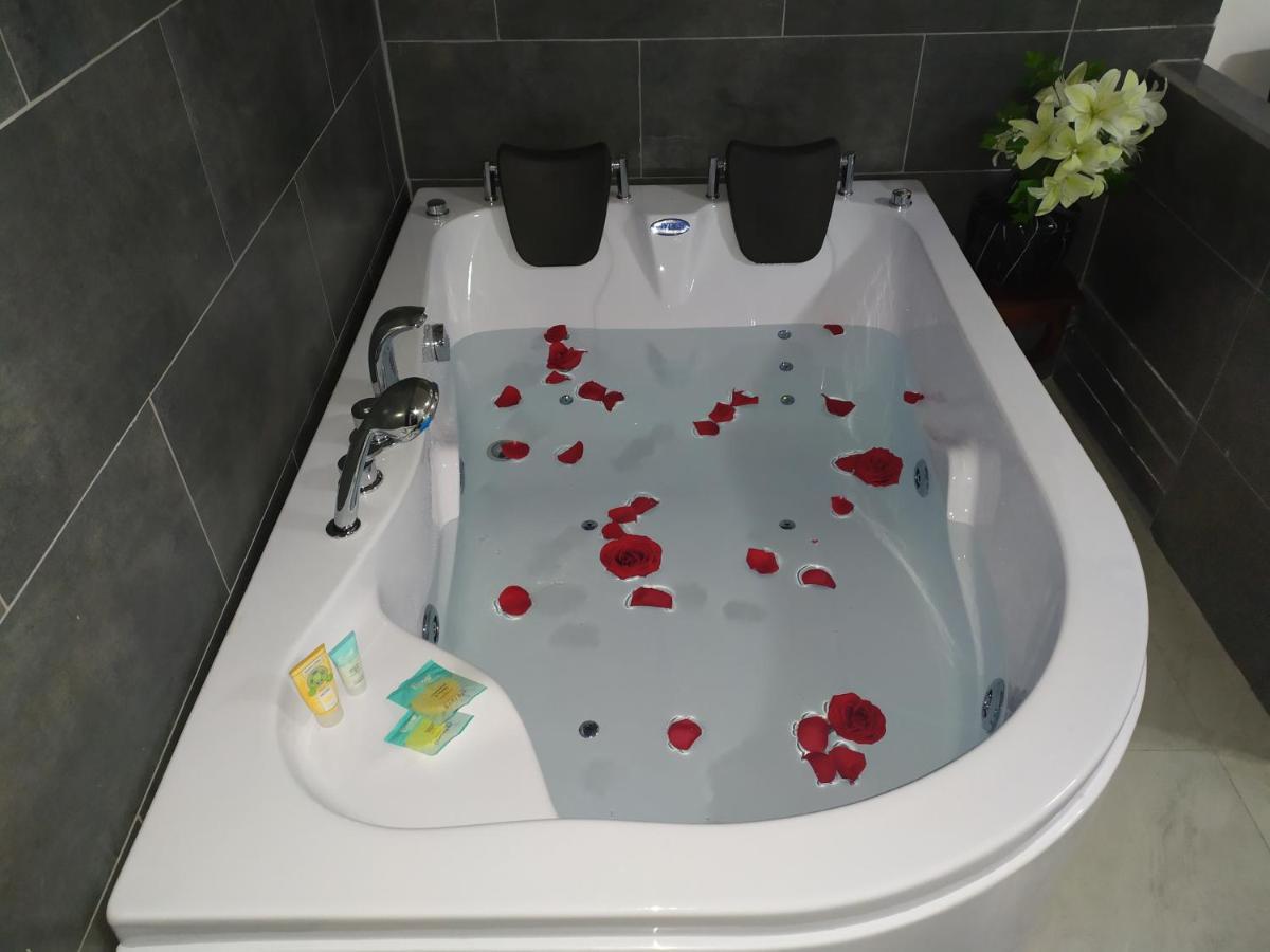 Hostal Ajavi Del Sur Quito Kültér fotó